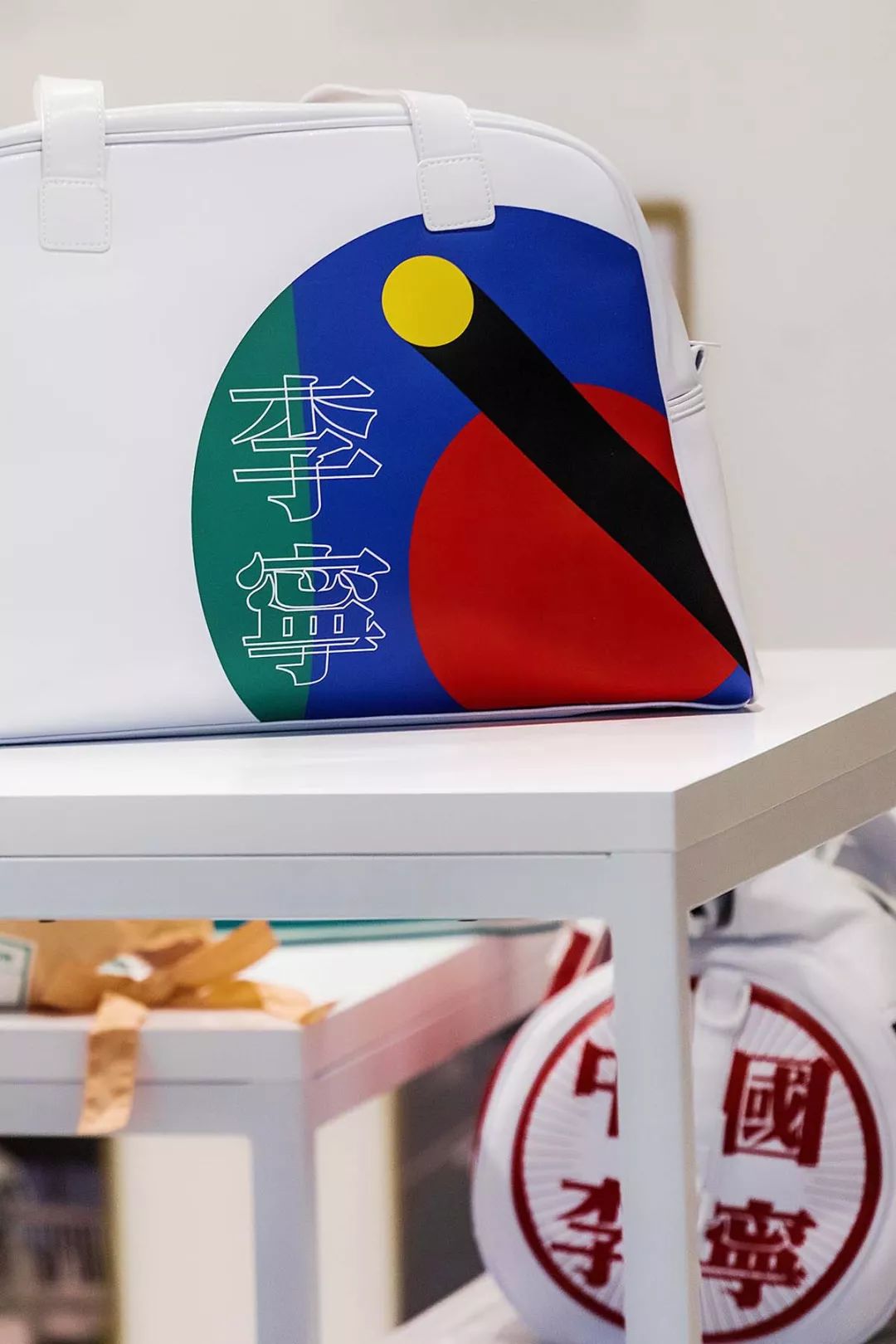 李宁为何能崛起,李宁是靠什么出名的