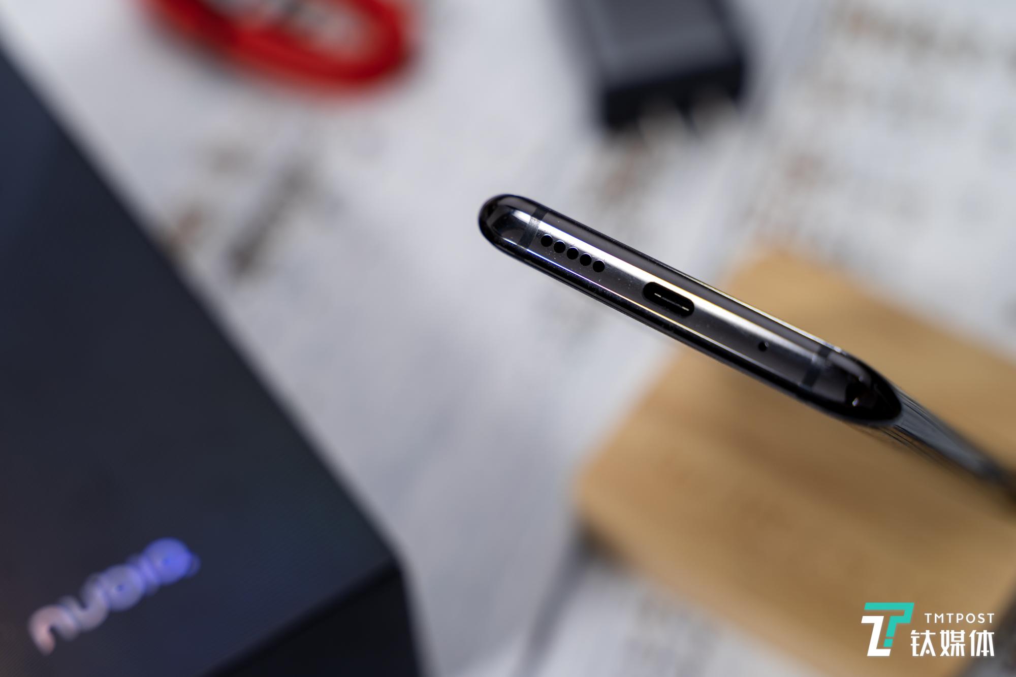 努比亚z20手机评测,努比亚z20和vivo双屏手机谁更好