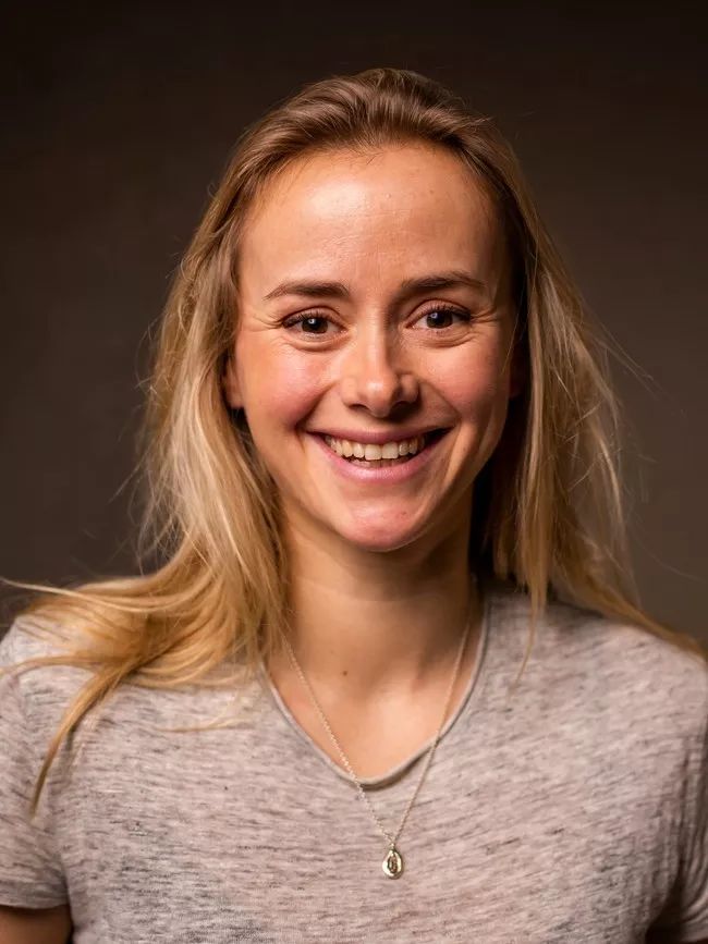 我是男孩,我喜欢紫色书包!一位挪威妈妈的刷屏日记