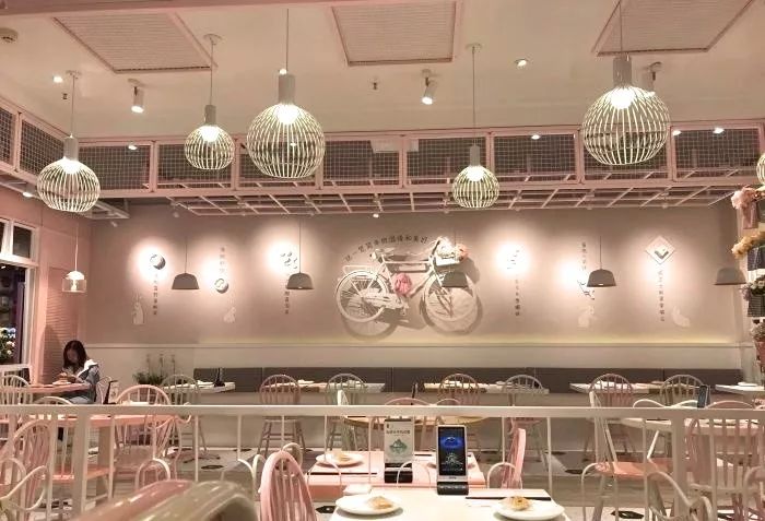 茶颜悦色为什么不在长沙开店了,茶颜悦色爆火的原因