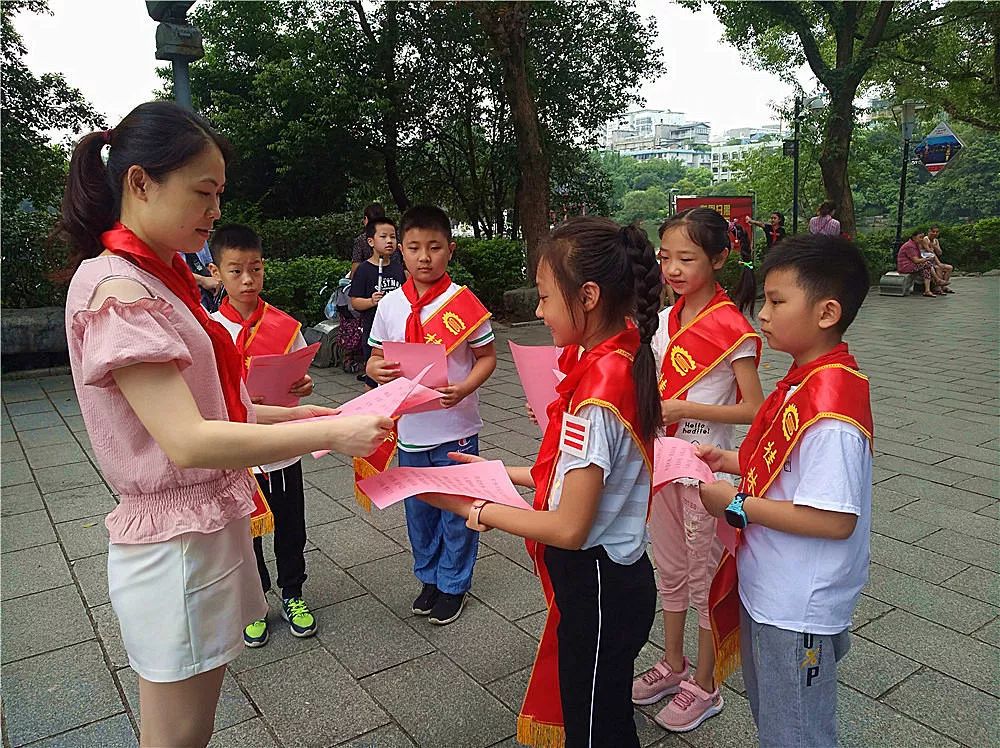 喜报学校获全省教育系统多项表彰,桂林崇善小学