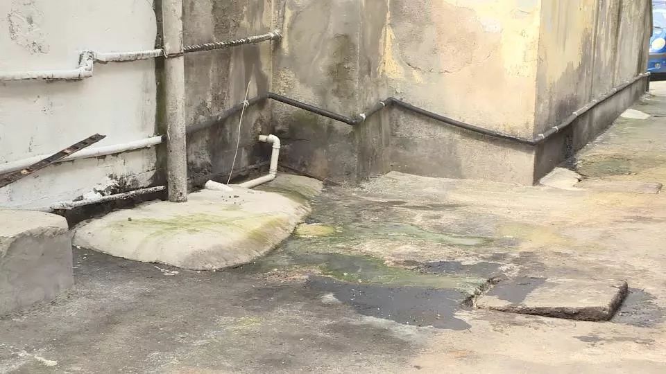 曝光小区乱停车不文明停车行为,东兴乱停车