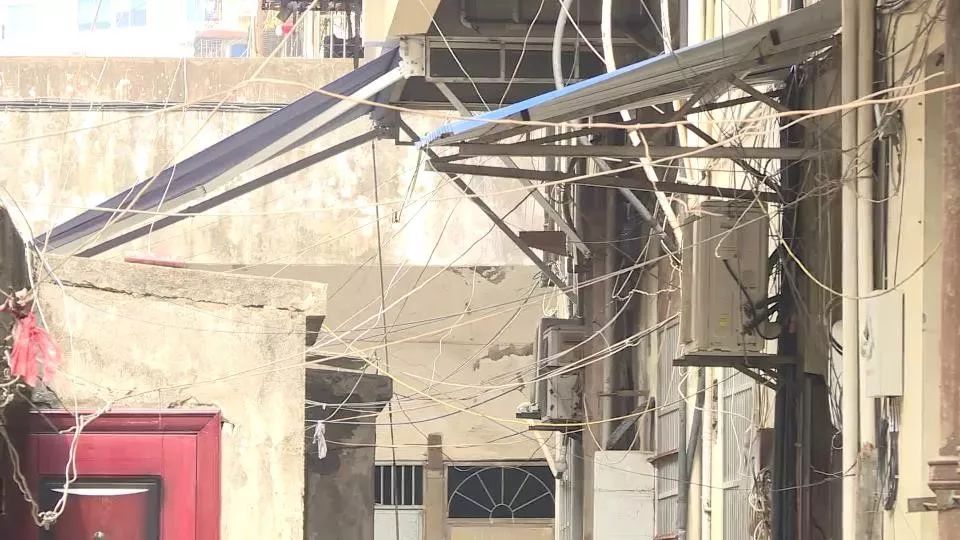 曝光小区乱停车不文明停车行为,东兴乱停车