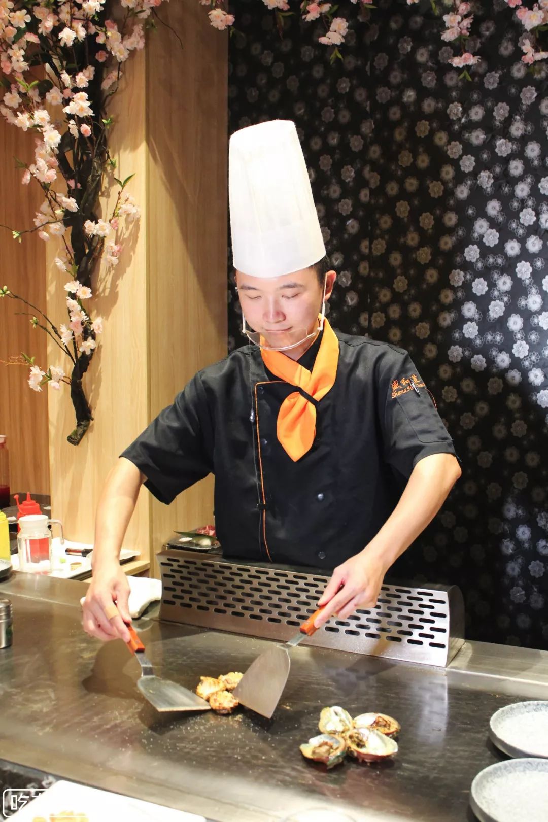 日料铁板烧自助探店大连,几十块的日式铁板烧自助