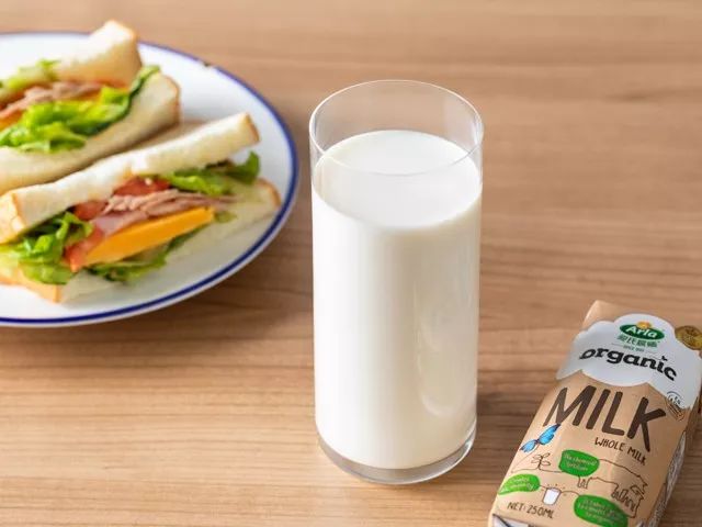 0化肥0农药0转基因0生长激素,丹麦皇室层层筛选的好牛奶