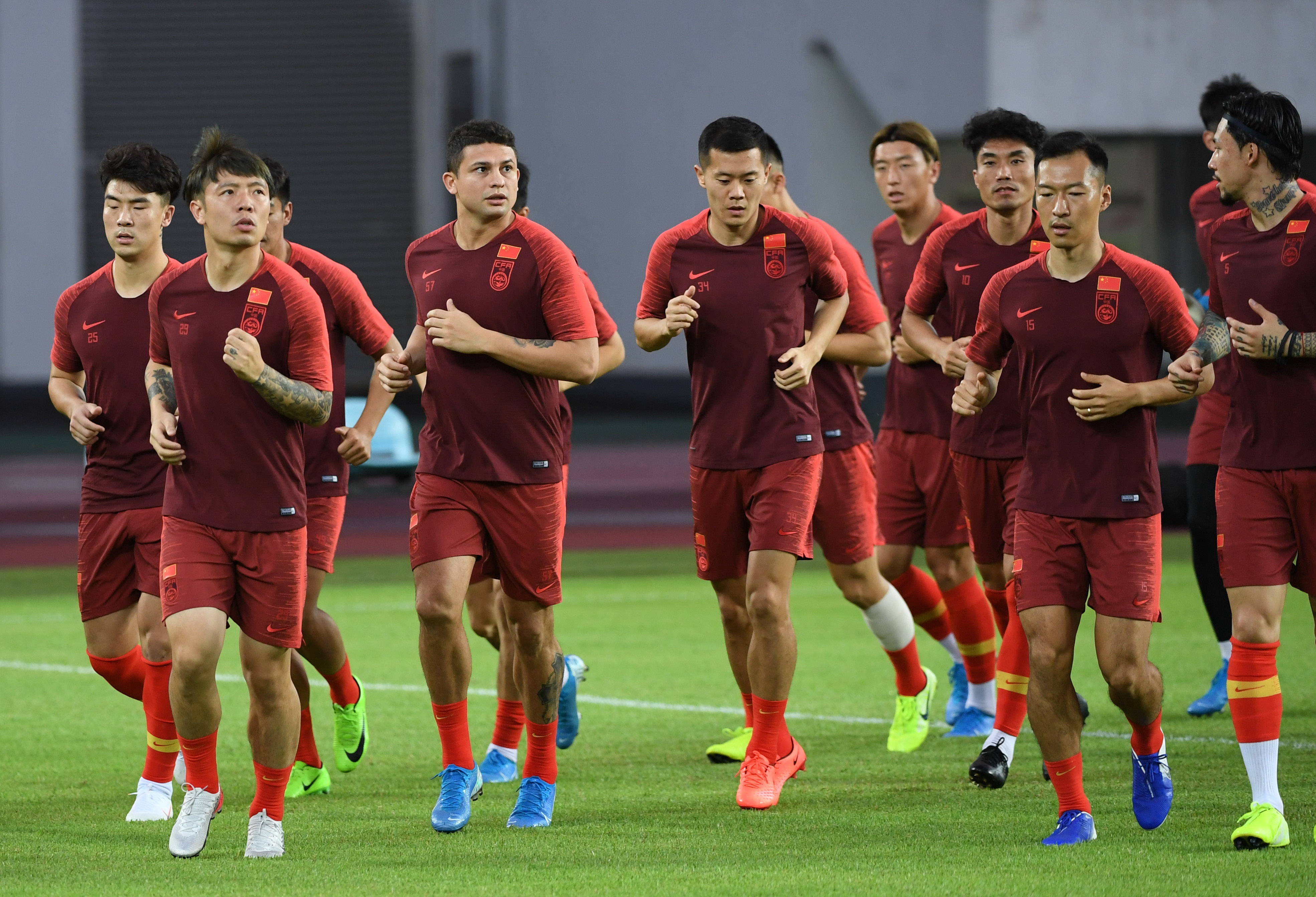 fifa最新排名国足列世界第80名,FIFA最新一期男足世界排名