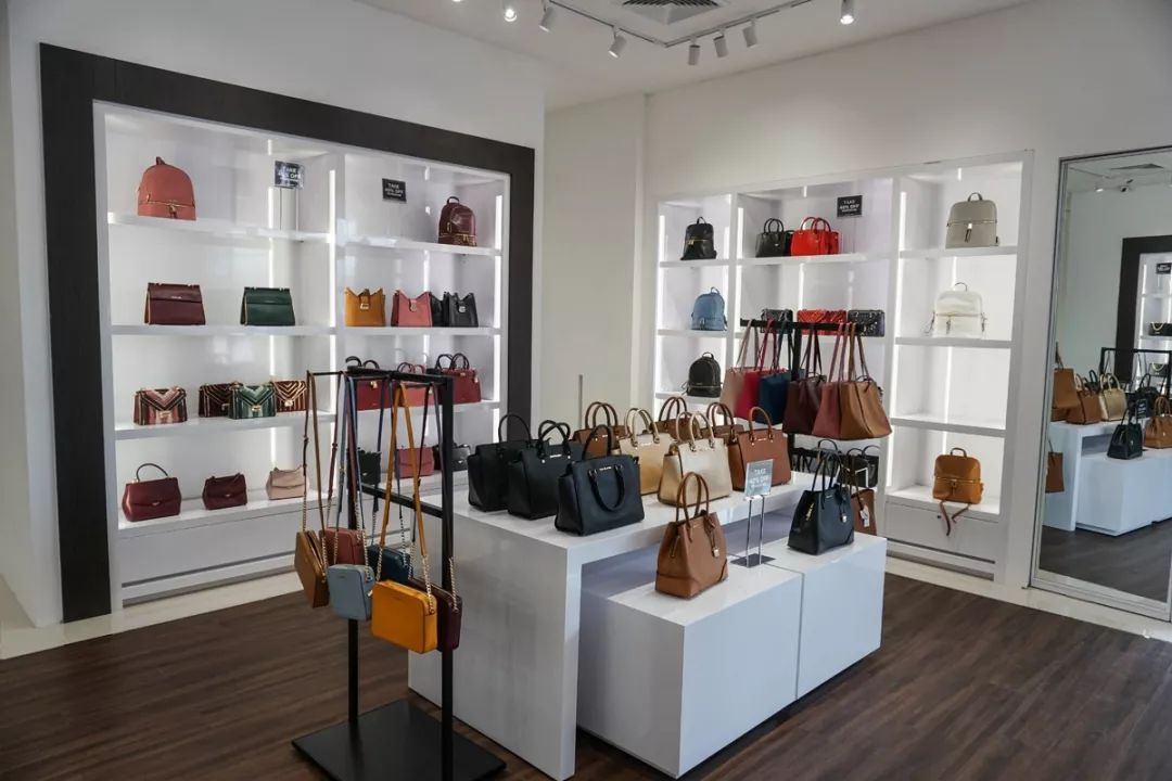 泰国买兰蔻口红,兰蔻200口红全球购