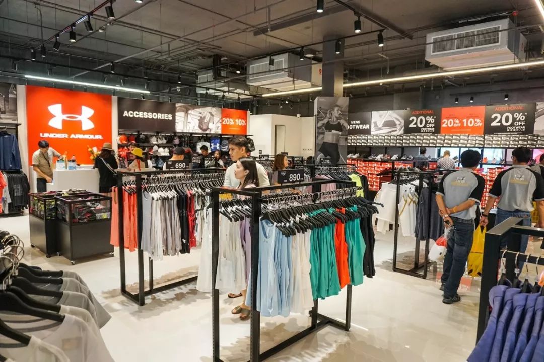 泰国买兰蔻口红,兰蔻200口红全球购