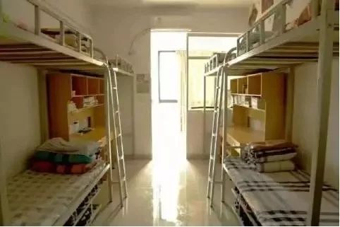 高校宿舍楼一个多少钱,河南各大学宿舍住宿条件怎么样