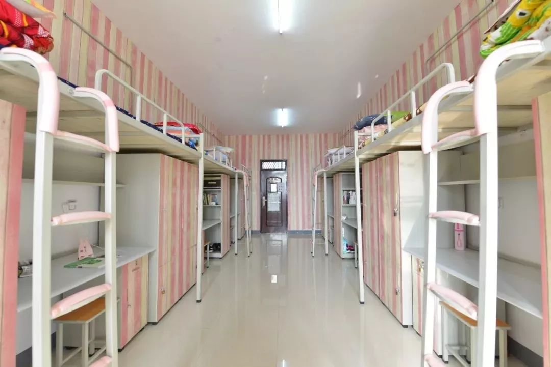 高校宿舍楼一个多少钱,河南各大学宿舍住宿条件怎么样