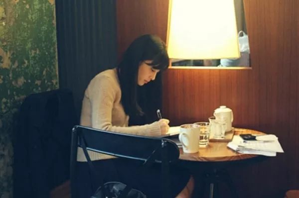 青少年早恋与性教育,青春期早恋的孩子性教育