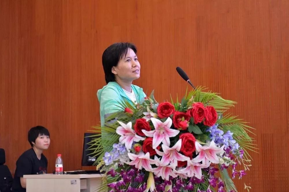 首届朗格罕天使之家医患交流会议程回顾:多领域专家全面解答罕见病LCH