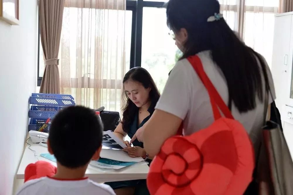 首届朗格罕天使之家医患交流会议程回顾:多领域专家全面解答罕见病LCH