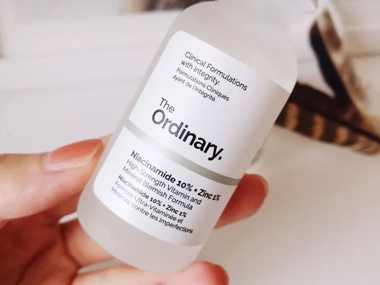 美白精华让你整个夏天都白得发光,美白精华猛料推荐