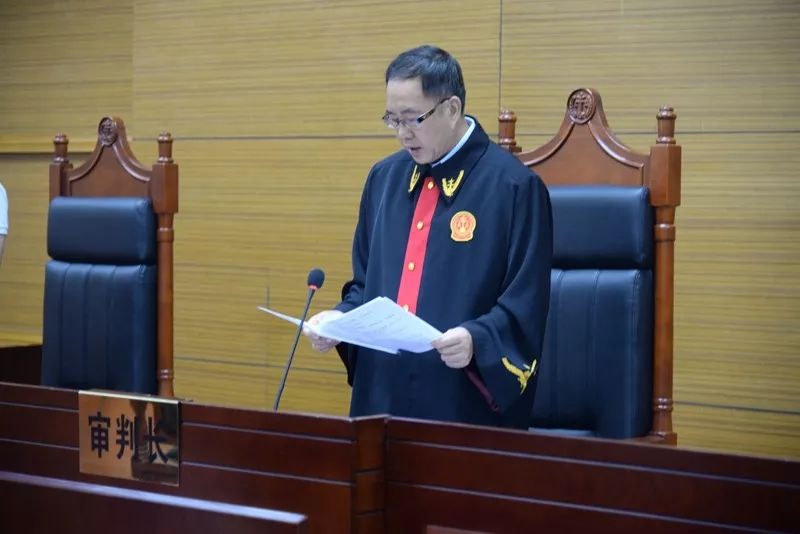 被以有房出售为由诈骗9万元,冒充官员诈骗46万判几年