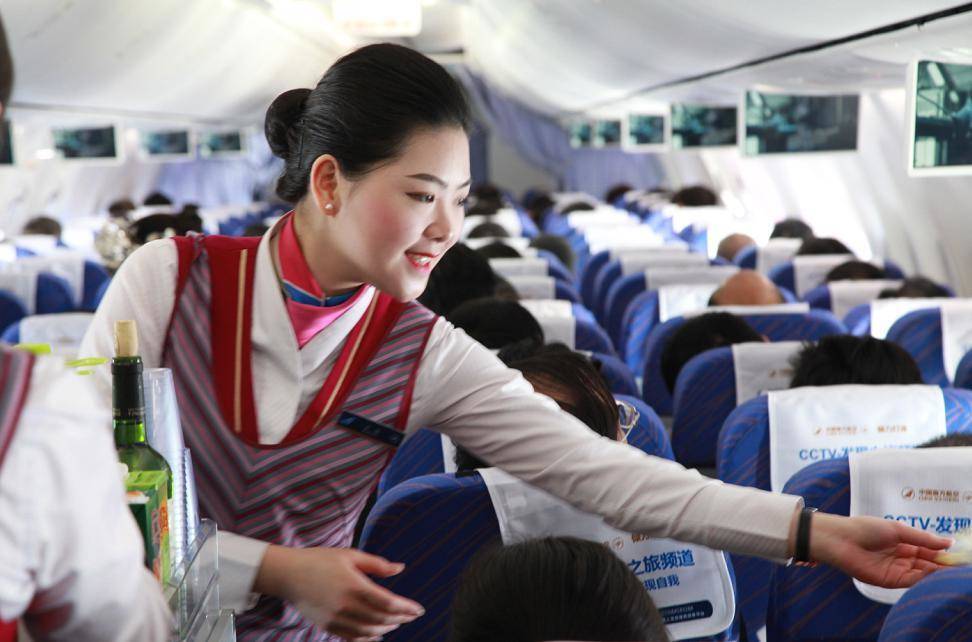 机票不含餐可以另购买吗,买机票请完善信息什么意思