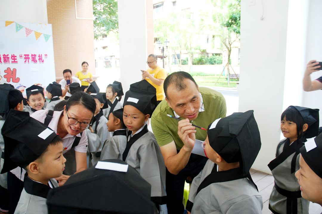 增城校区环境,增城优美干净环境