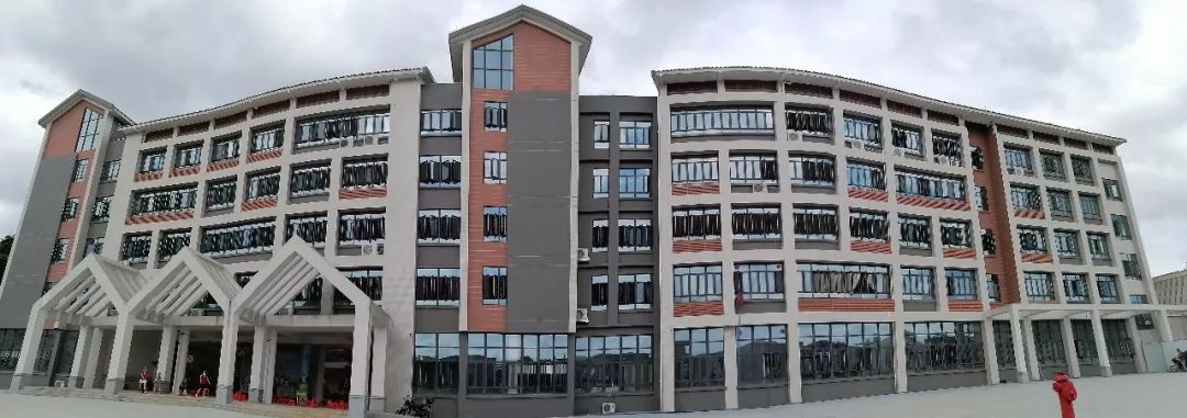 增城校区环境,增城优美干净环境