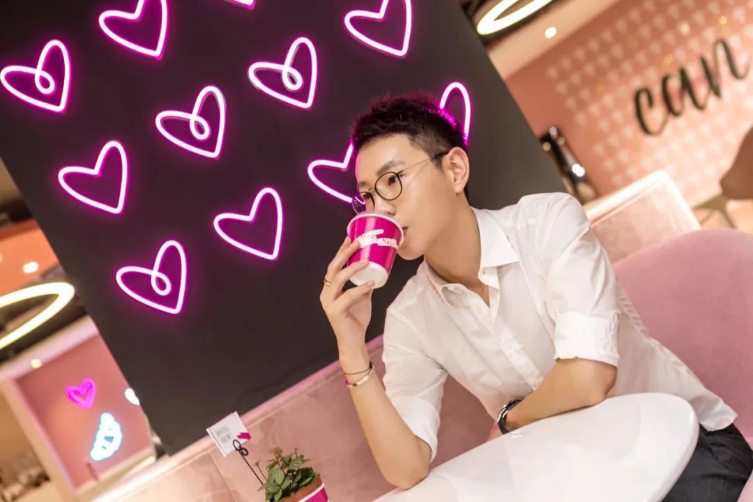 小茂肌诊室∣记一次网红咖啡店里的特别出诊