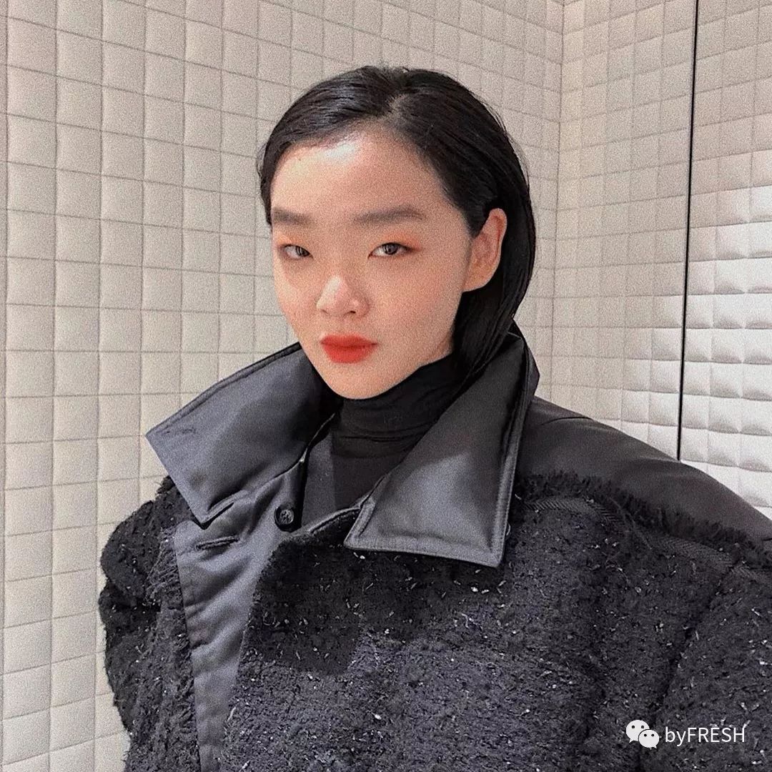 小研究是什么,现在大牌的羽绒服为什么都很薄