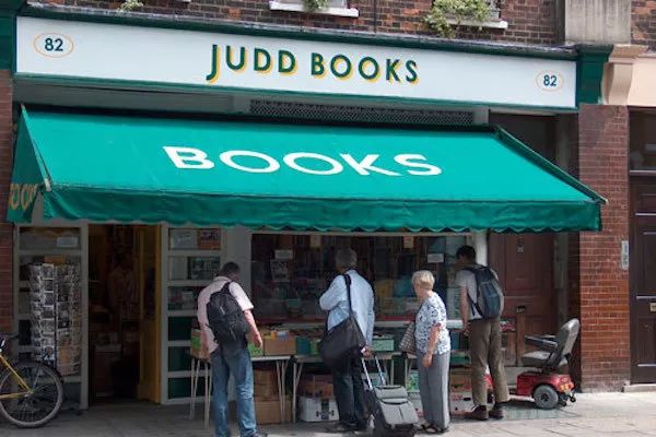 我出钱,你请假,跟我去英国开店吧