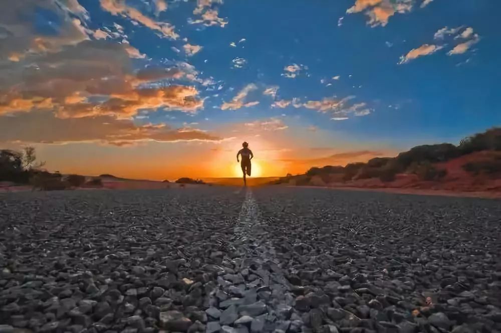 登山跑减脂效果好吗,减脂跑几公里合适