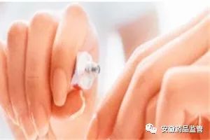 正确使用红花油的方法,红花油擦药手法