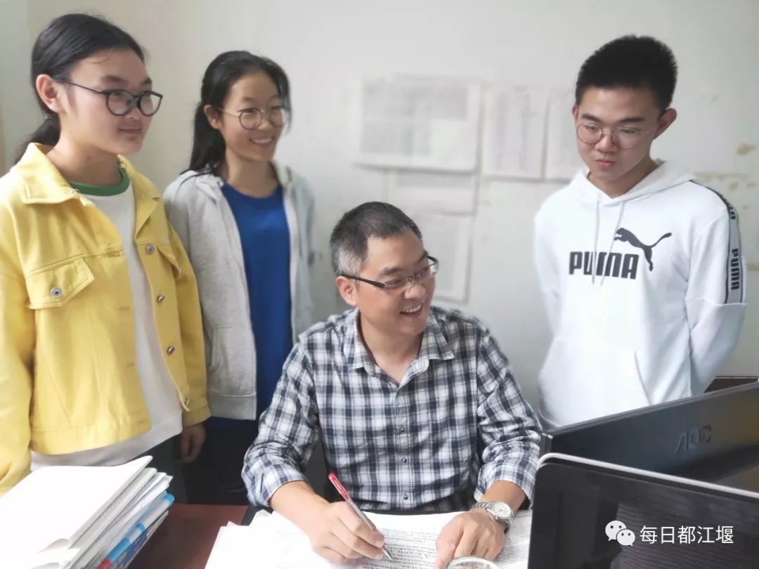 成都市骨干教师公示名单都江堰,2019成都市市级优秀教师