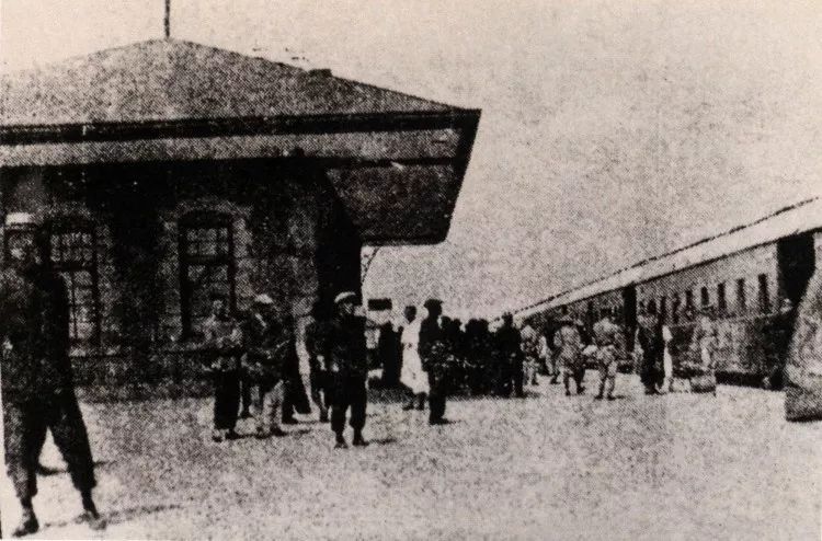 老秦皇岛人的记忆,老火车站绿皮记忆