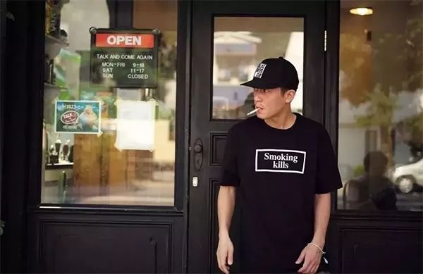 集“污”、“型”、“拽”于一身,这个岛国潮牌火得一塌糊涂