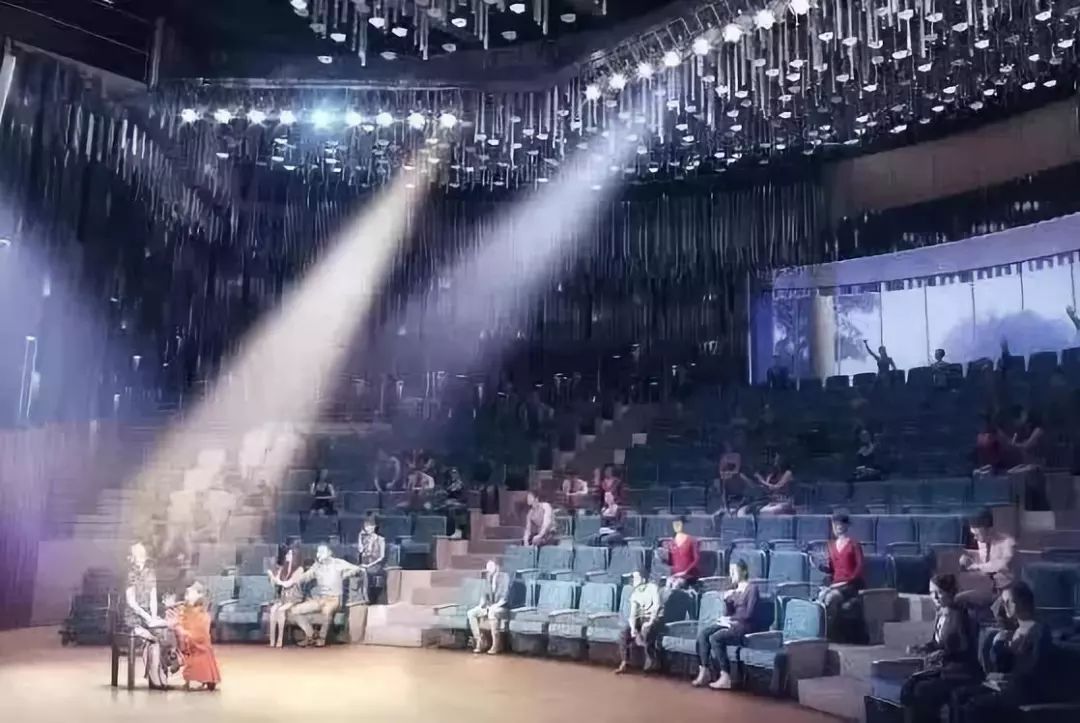 九棵树上海未来艺术中心小剧场,九棵树上海未来艺术中心图文