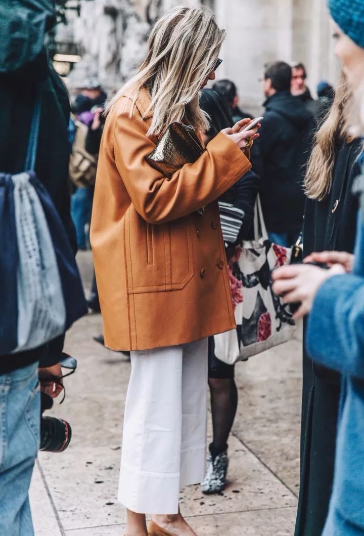 秋季灵感碰瓷-今年没有一件这样的「南瓜色」单品,都不算秋天