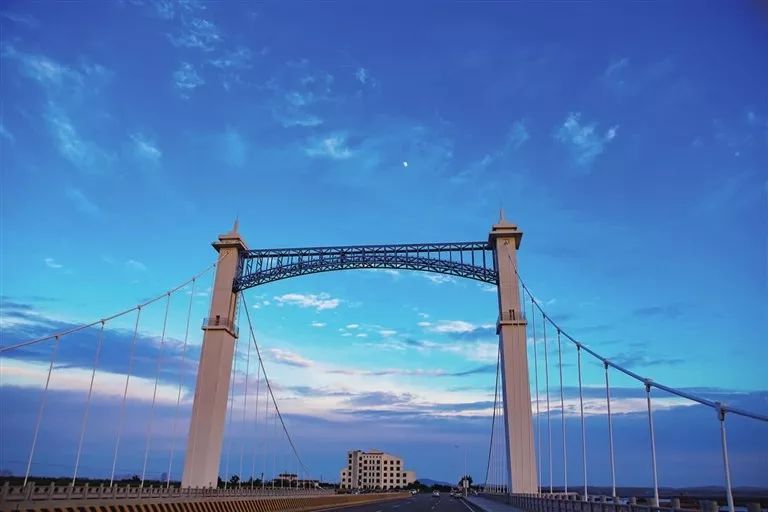 你心目中的乳山是什么样子的?