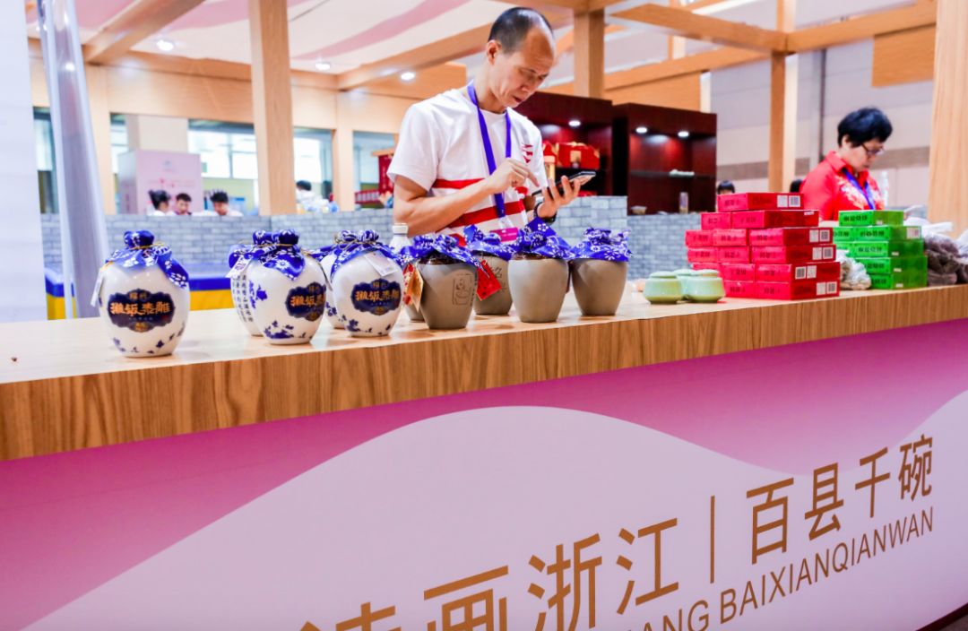 一边逛吃，一边剁手！这场美食狂欢实在太馋人，错过明天就要再等一年！