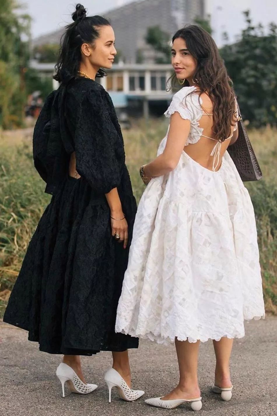 秋款裙子减龄显瘦洋气上档次,秋冬黑红裙子大码胖mm显瘦遮肉