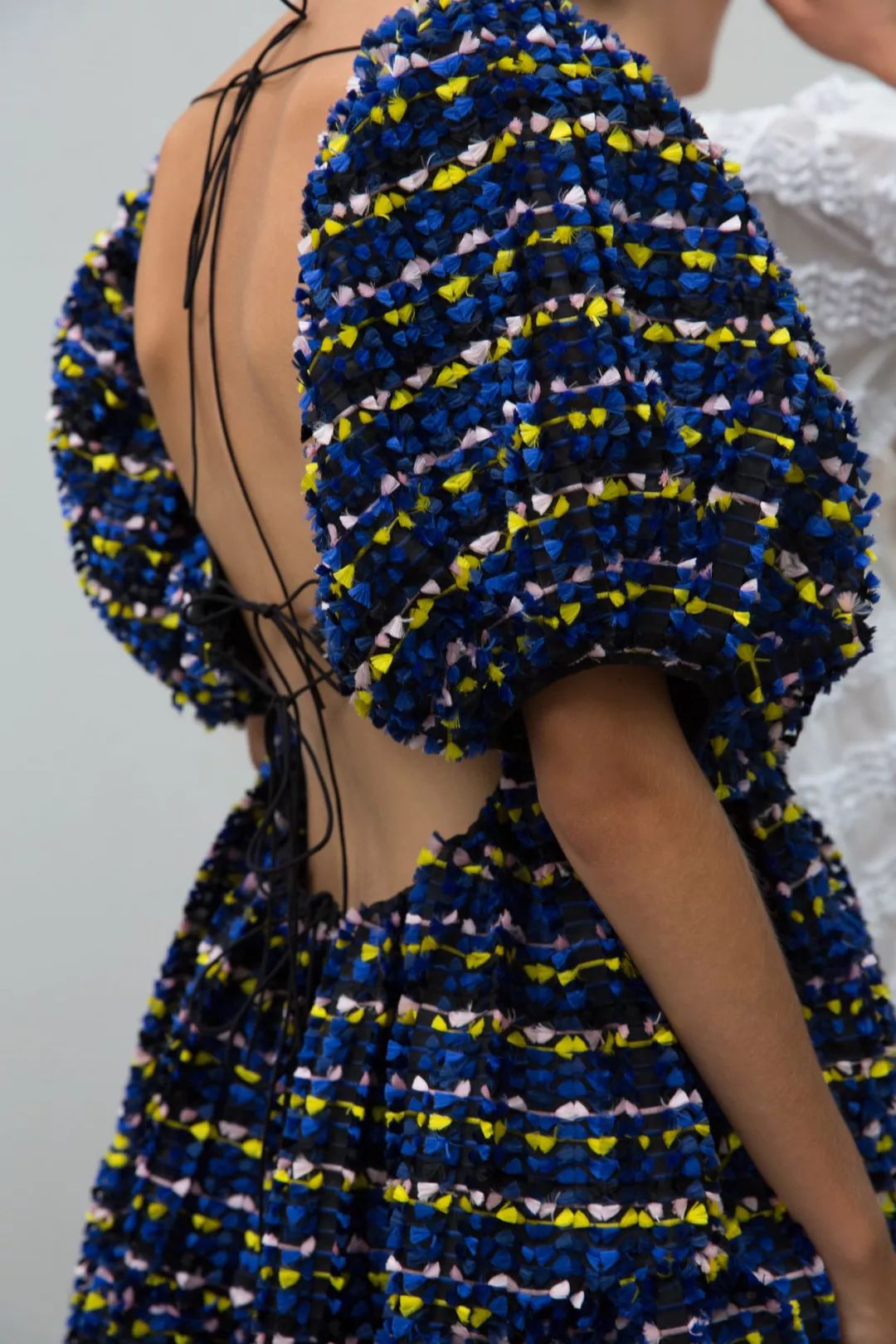 秋款裙子减龄显瘦洋气上档次,秋冬黑红裙子大码胖mm显瘦遮肉