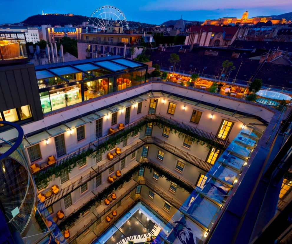 黑胶、吉他、音响齐入梦！在这些酒店与音乐*眠同**