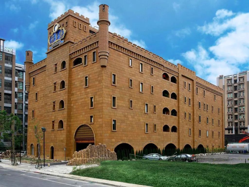 黑胶、吉他、音响齐入梦！在这些酒店与音乐*眠同**