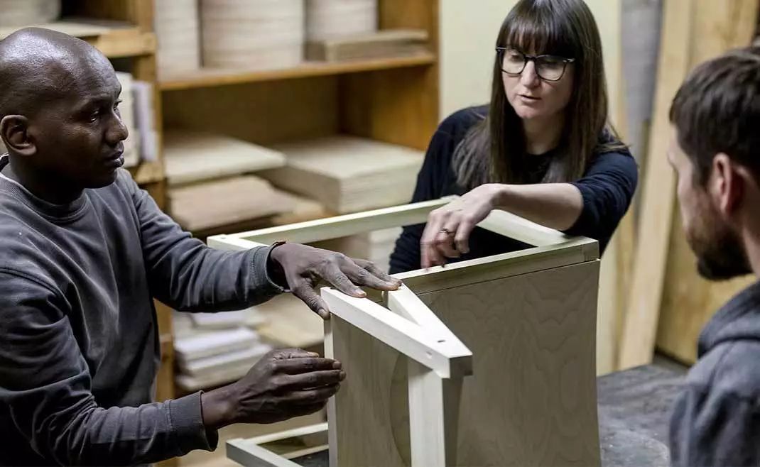 和对象一起上班怎么样的体验,和对象一起工作的利与弊