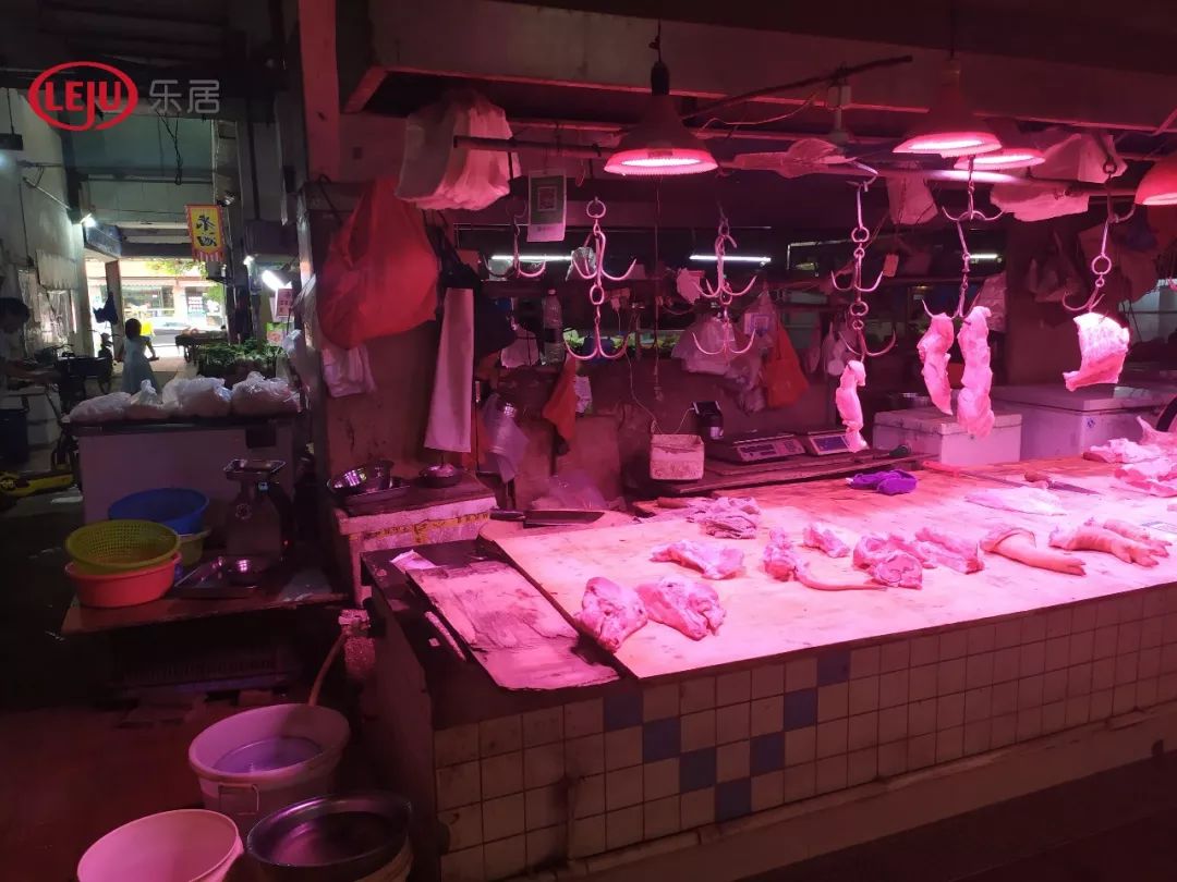 五家房企拿地,四家龙头房企250亿融资获批