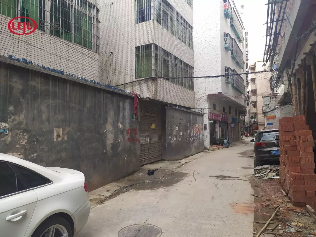 五家房企拿地,四家龙头房企250亿融资获批