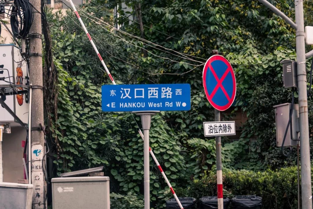 鏈嶅姟鎴戜滑鏄鐪熺殑,鎷嶇悆鎴戜滑鏄鐪熺殑