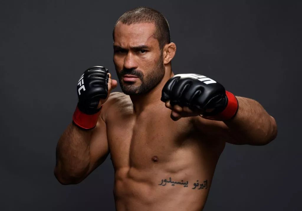 2003以父之名现场完整版,以父之名2完整版