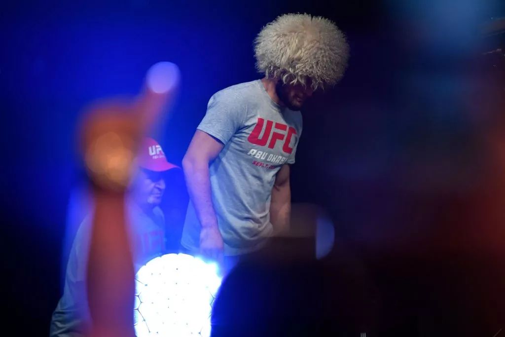 2003以父之名现场完整版,以父之名2完整版