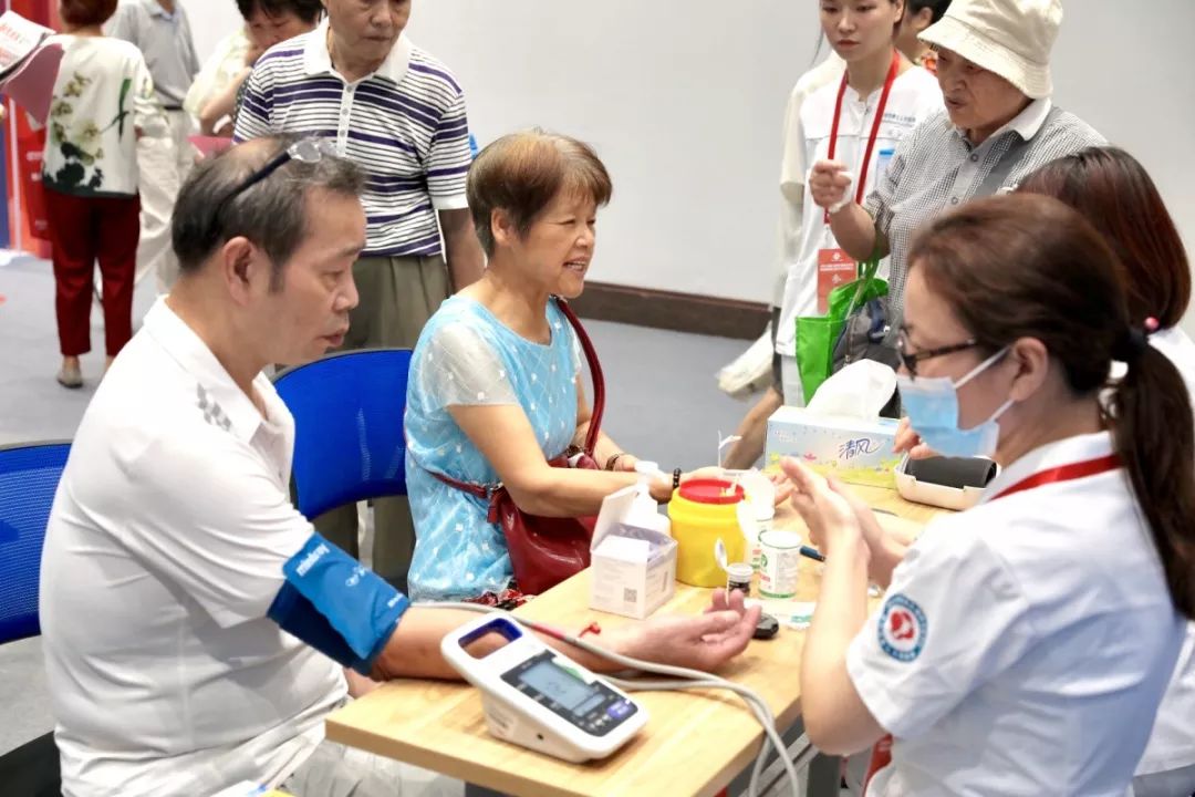 这场一年一度的盛会，事关养老与健康，今明两天就在武林广场