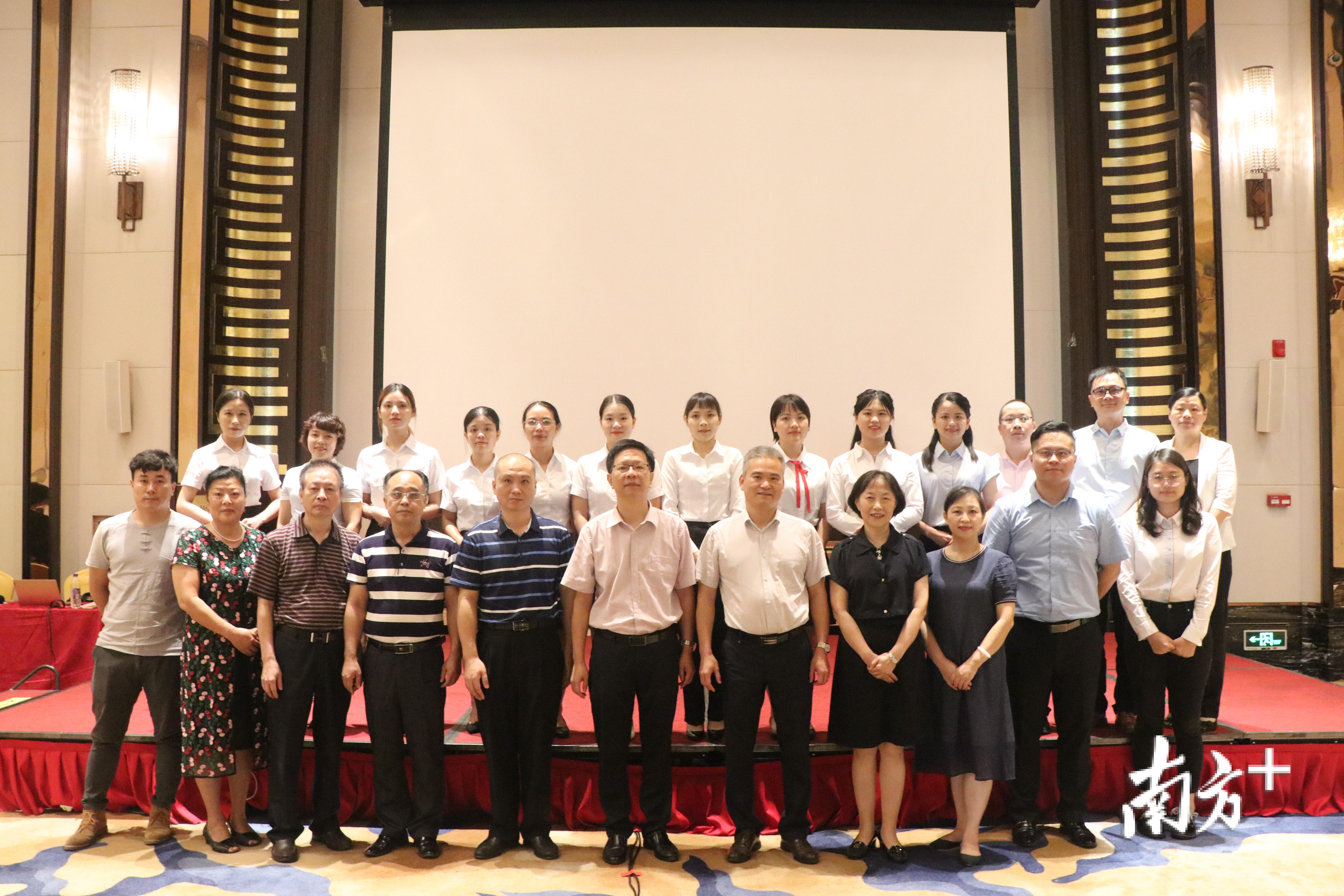 着力医疗质量提升!梅州铁炉桥医院举行首届品管圈成果发布会