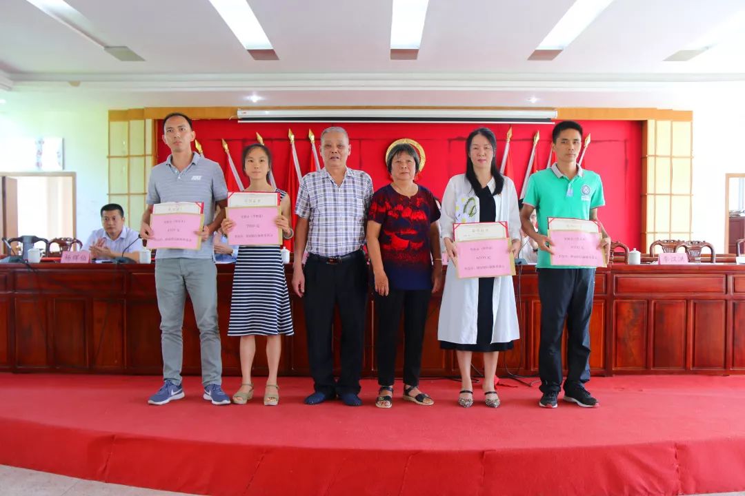 华城，百万奖师生，“五心”抓教育！