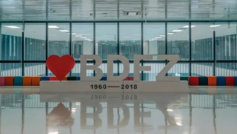 新生入学适应指南,新生入学指南学校视频