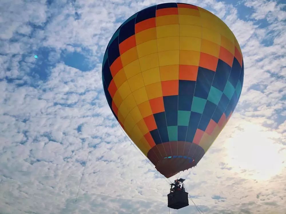省下跨国机票钱！国内热气球乘坐攻略出炉，最低只要99元