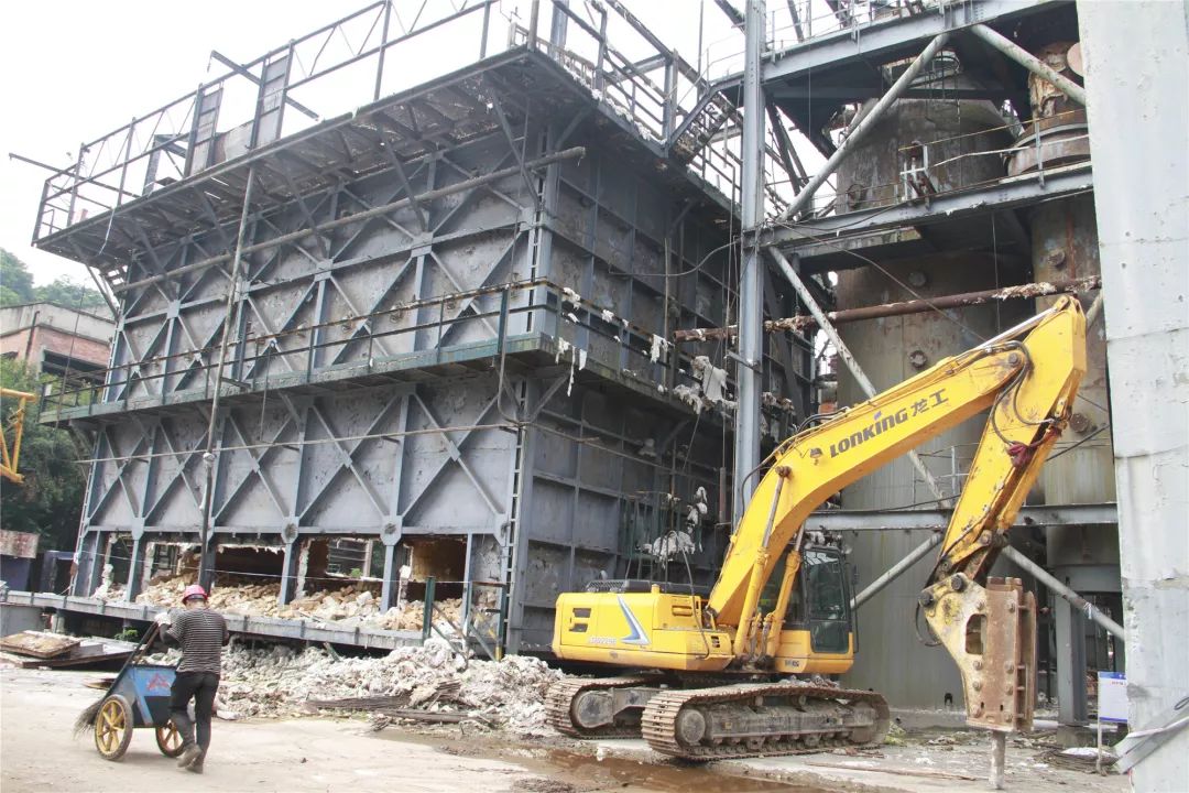 閬囪澶╃澘,閬囪澶╁